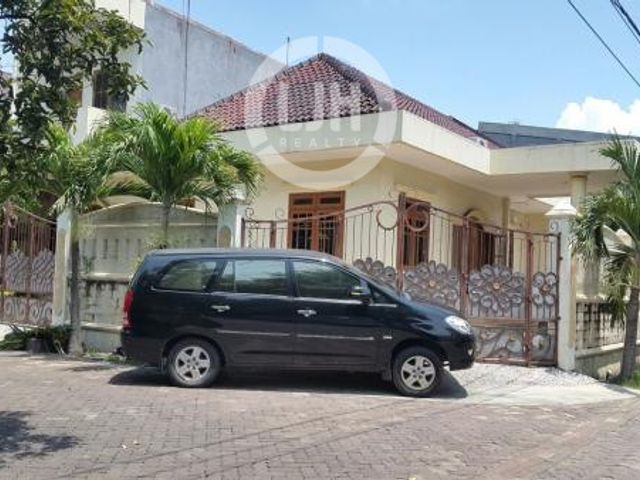 Rumah Hook di Gading Griya Lestari Kelapa Gading Jakarta Utara