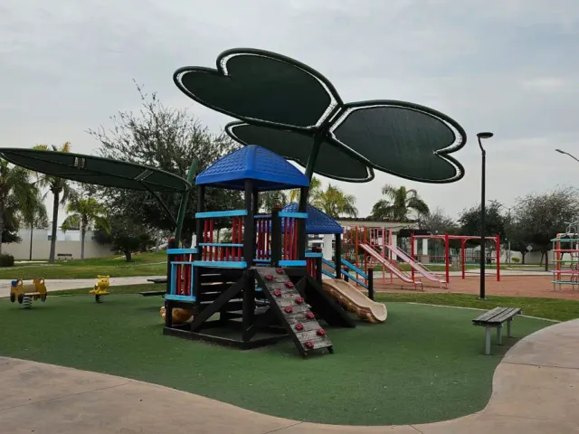 place photo 24