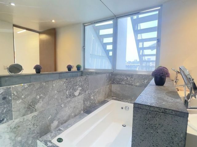 place photo 40