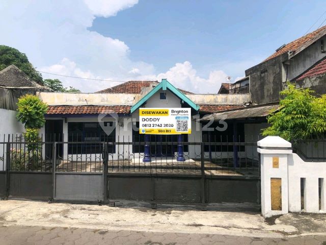 Disewakan Rumah Untuk Usaha Komersil Dekat Gamping Kidul Ambarketawang Gamping Sleman Yogyakarta