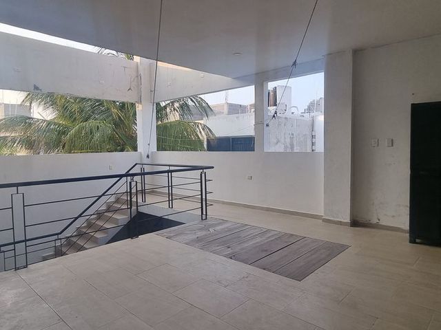 place photo 23