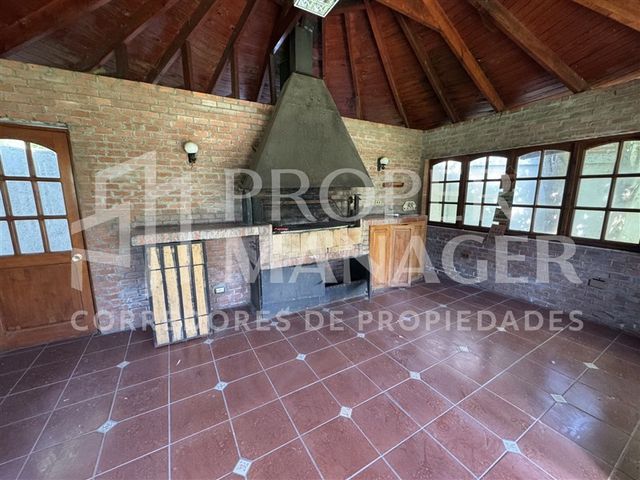 place photo 48