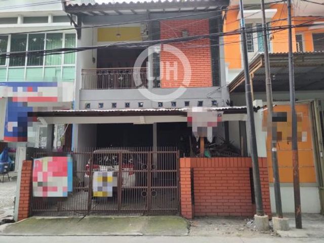 RUMAH DI BCS AREA KELAPA GADING JAKARTA UTARA LOKASI STRATEGIS