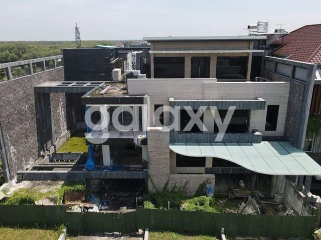 Rumah Mewah PAKUWON CITY DI IMPERIAL PALM BEACH  Surabaya Timur