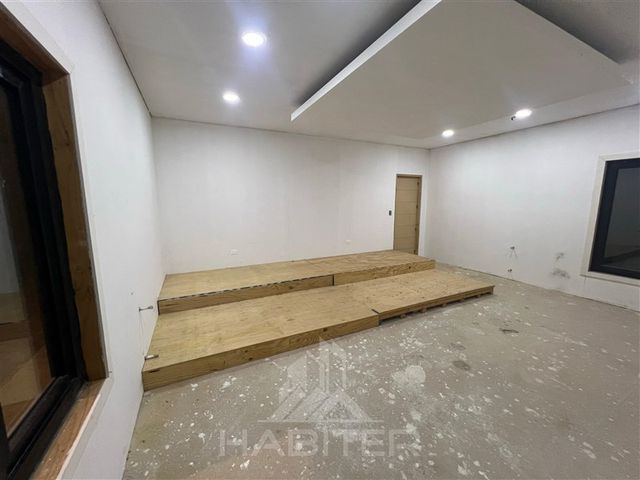 place photo 79