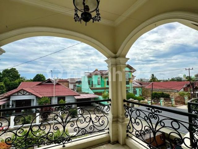 place photo 26