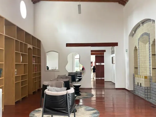 place photo 17