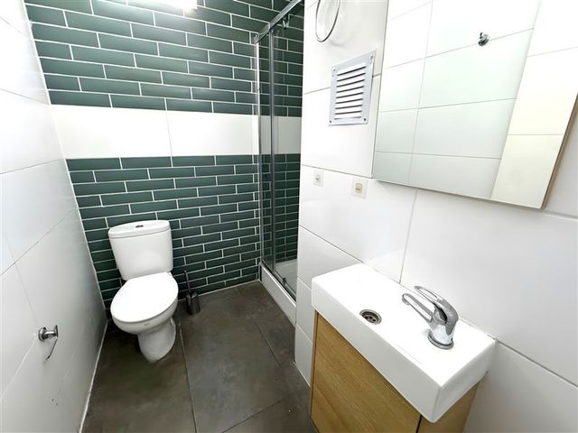 place photo 38