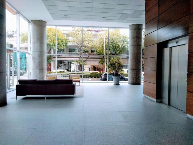 place photo 90