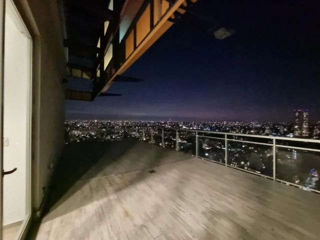 place photo 94