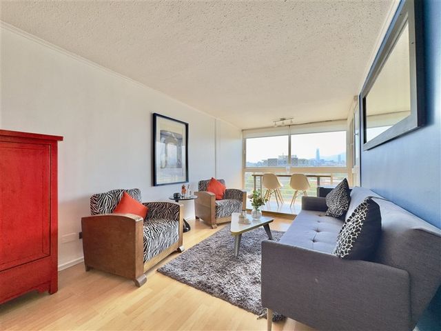 Casa en venta de 2 dorm. en Colina