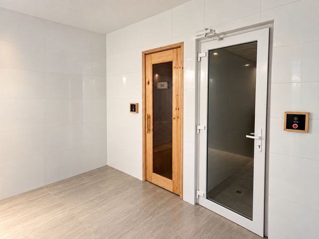 place photo 66