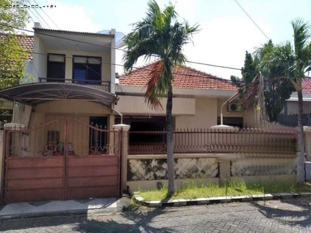 Rumah manyar, bangunan terawat Hadap Selatan umsse