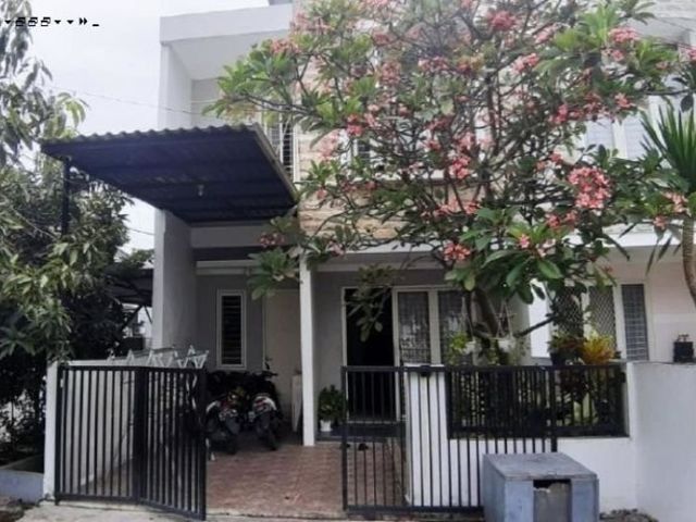 Rumah Mulyosari BPD Carport 1 &bull; Row 2 Mobil