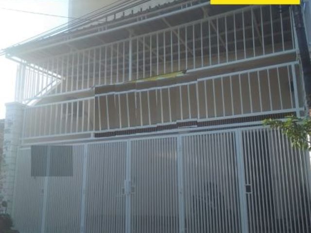 Dijual & Disewakan Rumah 2 Lantai Di Jl. Tempel Sukorejo, Surabaya
