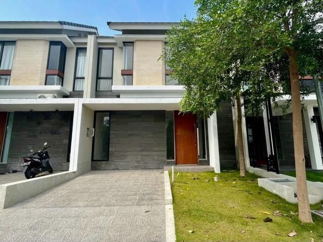 Rumah Northwest Lake, Citraland