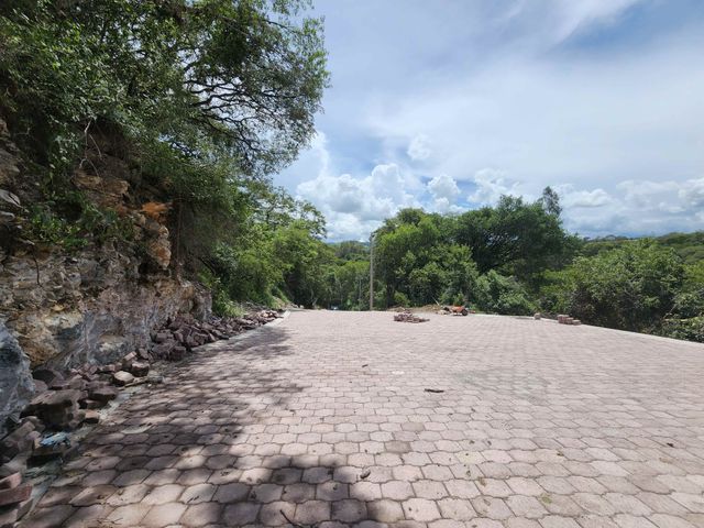 place photo 24