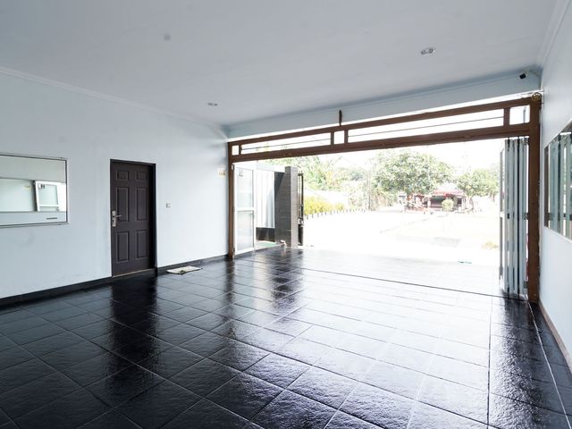 place photo 65
