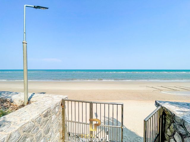place photo 31