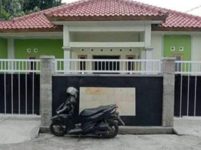 Rumah baru Mayang Kartasura