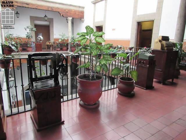 place photo 18