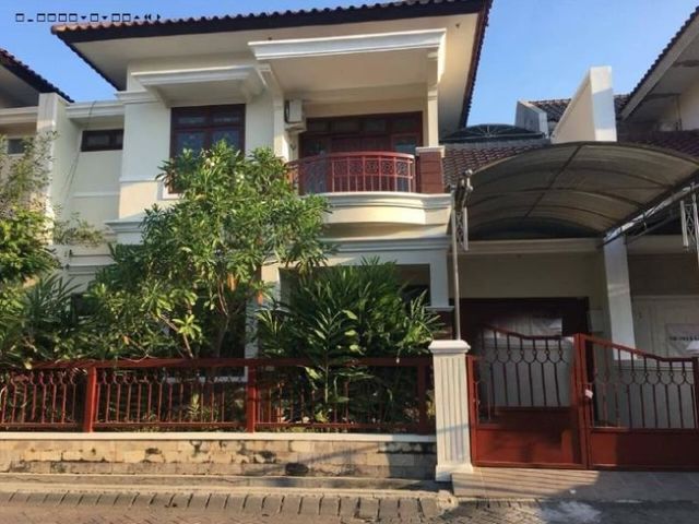 Rumah siap huni Central Park Mulyosari