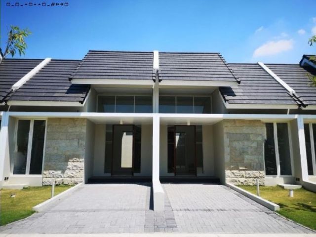 Rumah bagus terawat dan siap huni di North West Park