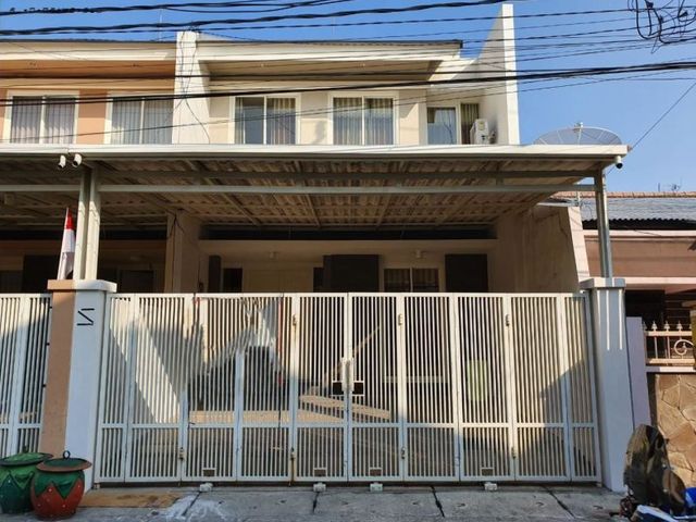 Rumah Lebak Jaya MINIMALIS SIAP HUNI carport 2
