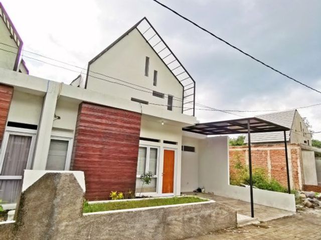 Rumah Modern Kawasan Elite Dekat Sleman City Hall