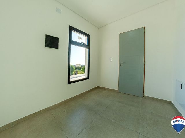 place photo 53