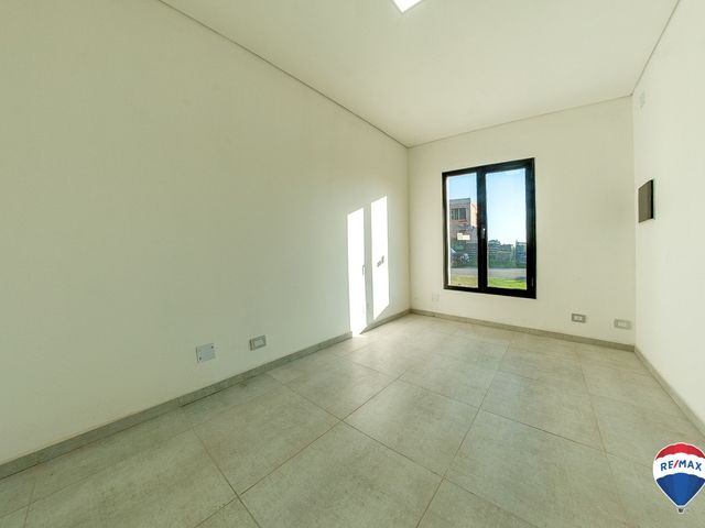place photo 58