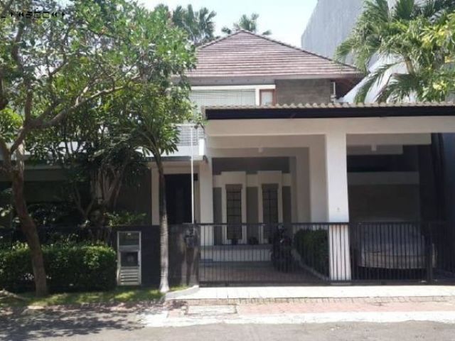 Rumah mewah bagus Siap huni Villa Grand Sungkono