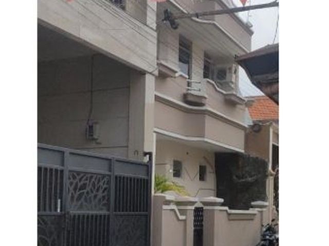 Dijual Rumah 2 lt di Jalan Sukodono, Surabaya