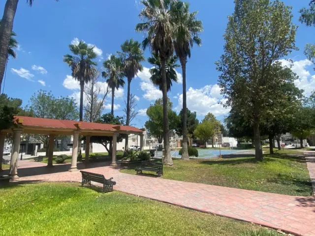 place photo 19