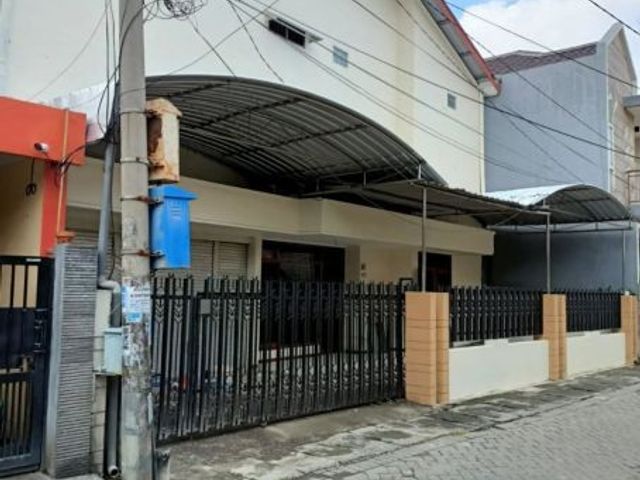 atseh.Rumah Gubeng Kertajaya hadap Selatan STRATEGIS