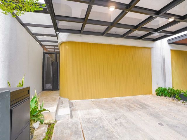 place photo 52