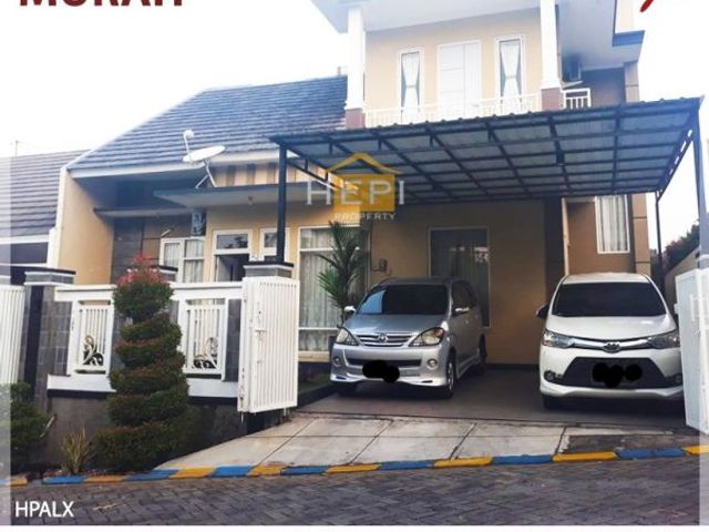 5 Bedroom House for sale
