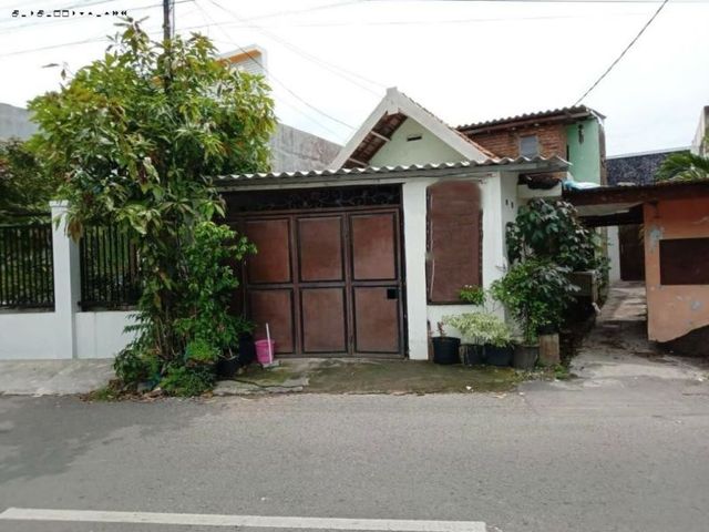 Rumah Raya Kaliwaron NOL JALAN STRATEGIS, MURAH