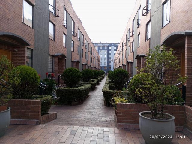 place photo 25