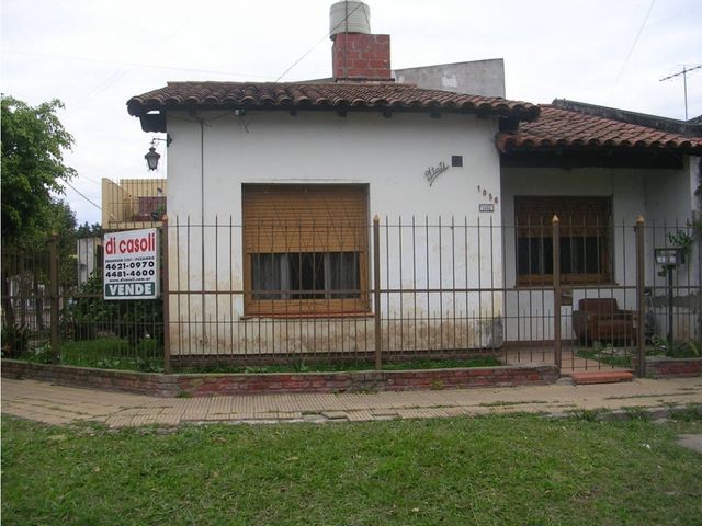 CHALET Y DEPARTAMENTO