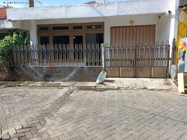 xyaly.Rumah Gembong (dpn Psr Kapasan) Hadap Utara Strategis