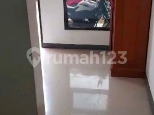 Jual Rumah Ada Kontrakan Kreo Tangerang