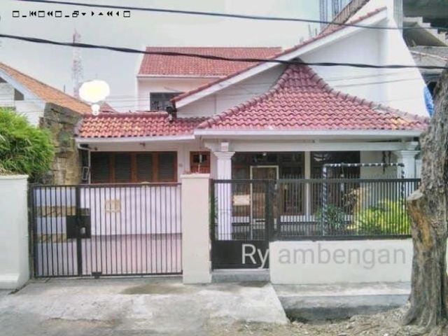 Rumah Raya Ambengan NOL JALAN STRATEGIS