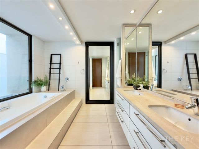 place photo 45
