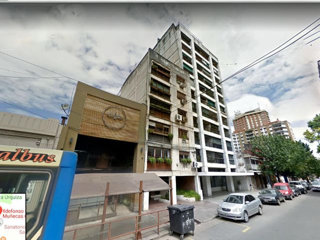 Bº NORTE EN VENTA 4 DORM. c/COCHERAS