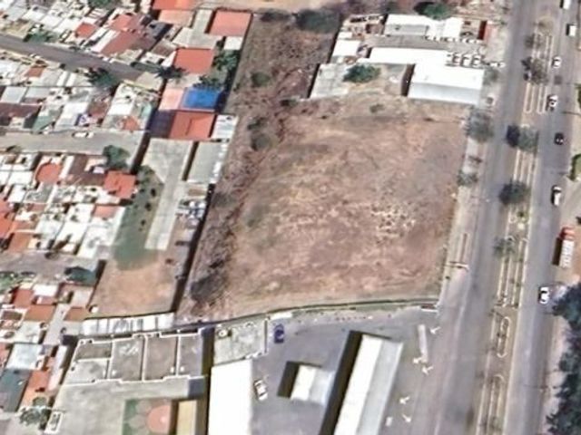 otro lote de terreno comercial al oriente de tuxtla, crecano a la diana Cazadora