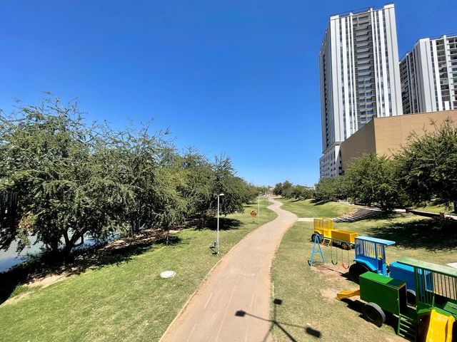 place photo 27