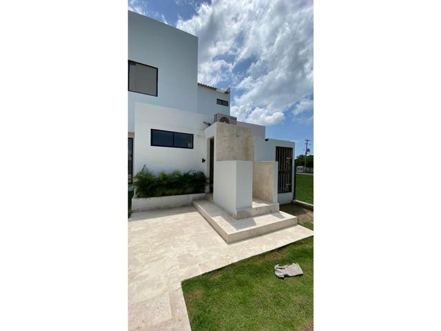 place photo 24