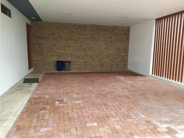 place photo 48
