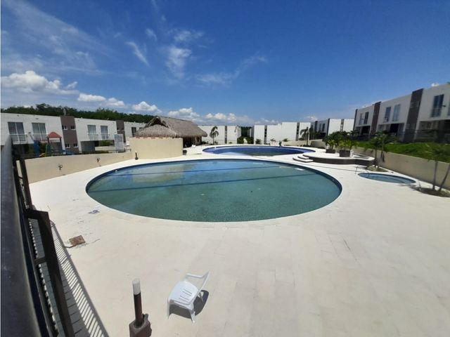 place photo 25